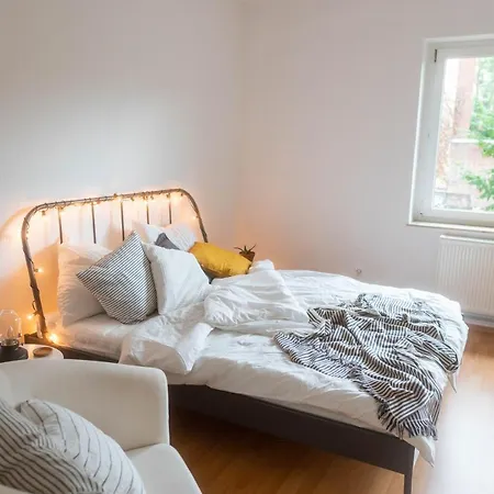 Grosse 3 Mit Netflix In Zentraler Lage شقة *